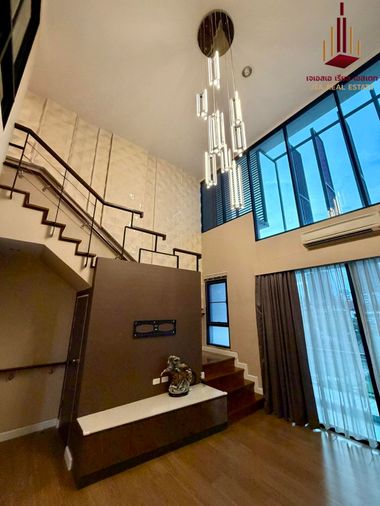 ให้เช่าทาวน์โฮม 3 ห้องนอน 240 ตร.ม. 21 ตร.ว. เบล็ส ทาวน์ สุขุมวิท 50