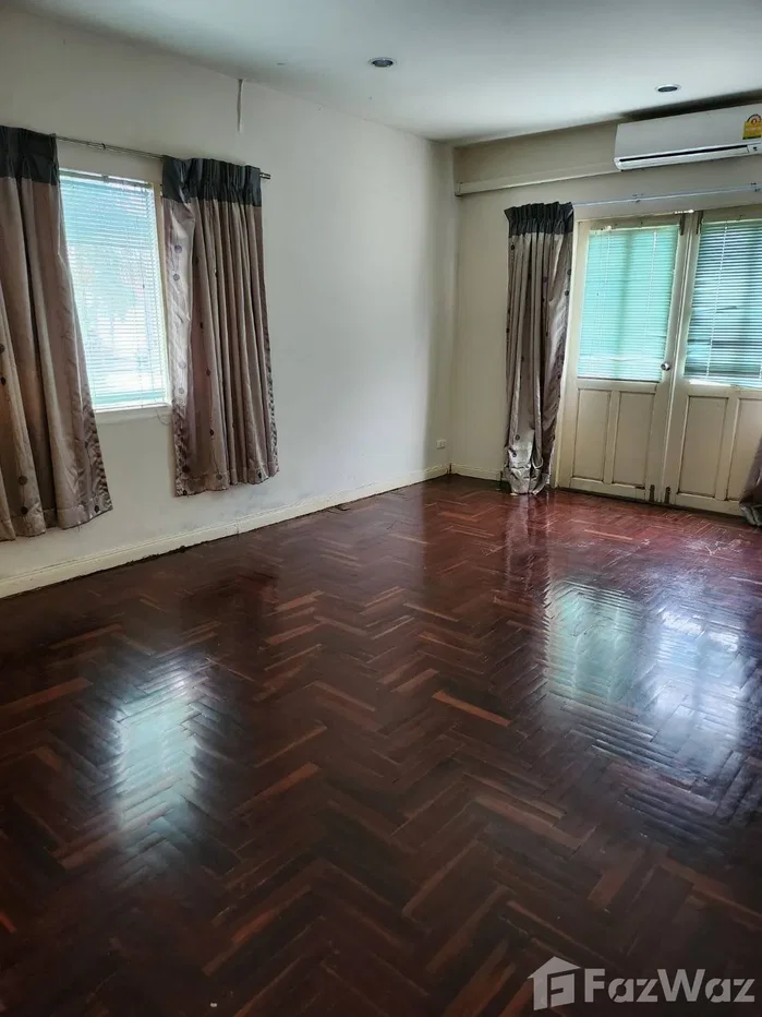picture 3Bedrooms House For sale 5616973 - 10/15
