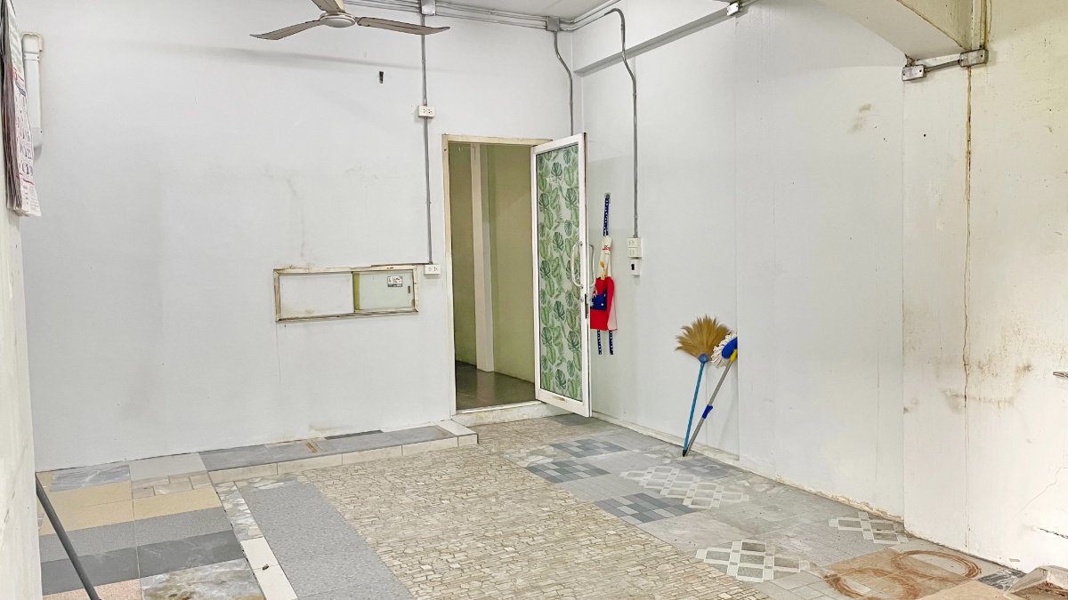รูป ขายทาว์เฮาส์  เหมาะอยู่อาศัย ทำ Office กิจการ  ใกล้ Central Wesgate - รูปที่ 7/26