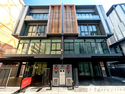Houses for sale : 2 Bedroom House for sale at MÉTIER Rama 9  5784062