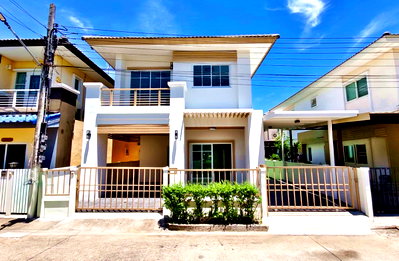 บ้านเดี่ยว แม็คโคร บางบัวทอง : บ้านสวย  รีโนเวทใหม่ หมู่บ้านวิลล่า คุณาลัย  ติดถนนวัดลาดปลาดุก  บางบัวทอง  ใกล้เซ็นทรัล เวสเกต
