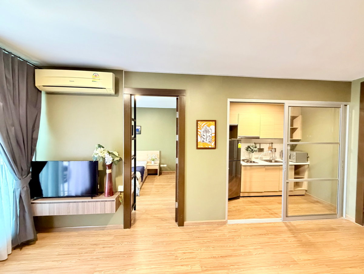 picture Condo for Sale❗️" 𝐑𝐡𝐲𝐭𝐡𝐦 𝐑𝐚𝐭𝐜𝐡𝐚𝐝𝐚 " 𝐒𝐩𝐞𝐜𝐢𝐚𝐥 𝐩𝐫𝐢𝐜𝐞 𝟑.𝟓𝟓 𝐌𝐁.next to MRT-Ratchadaphisek - 12/19