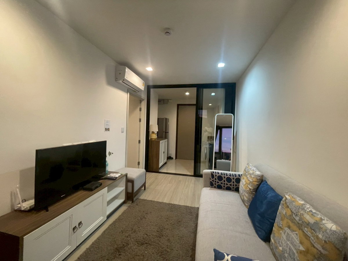 picture The Base Central Apartment for Rent | Short-Term Stay Available - 6/32