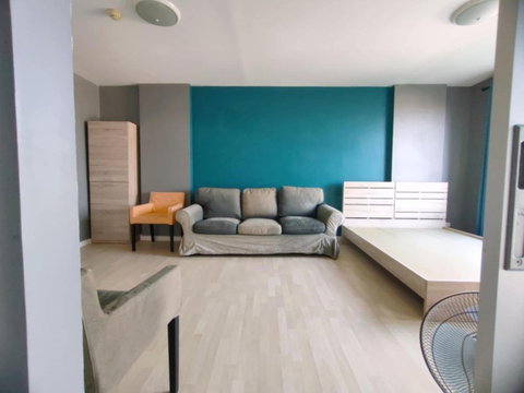 A033614 d condo Ramkhamhaeng 40