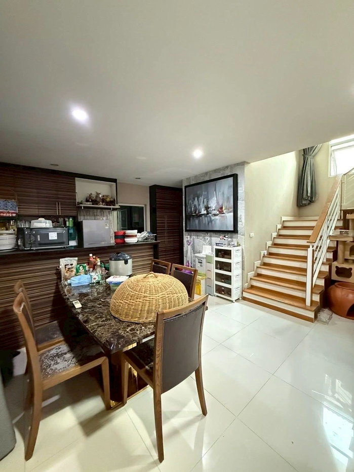 รูป LTHC15602 - Luxury Corner House for Sale Pattanakarn | Spacious Family Residence | The Plant Pattanakarn 38 | 20.8 MB | - รูปที่ 3/5