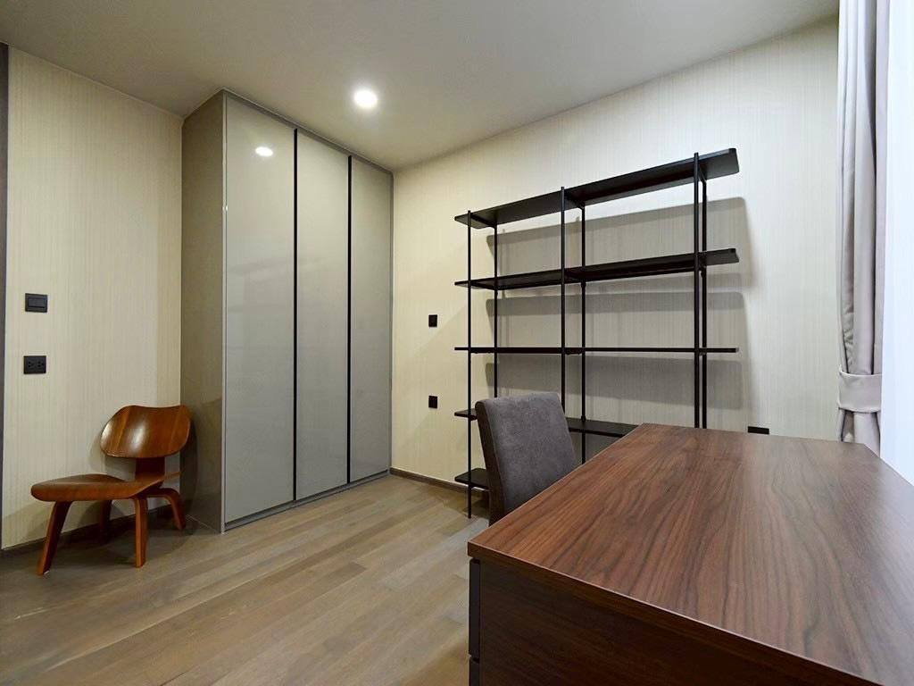 picture Luxury Condo Opposite Lumpini Park | Klass Sarasin-Rajdamri | 2 Bedrooms | 55,000 THB - 2/18