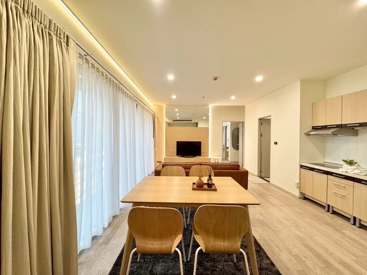 picture Spacious 2 Bedroom Condo for Rent at Noble Solo Thonglor - 3/7