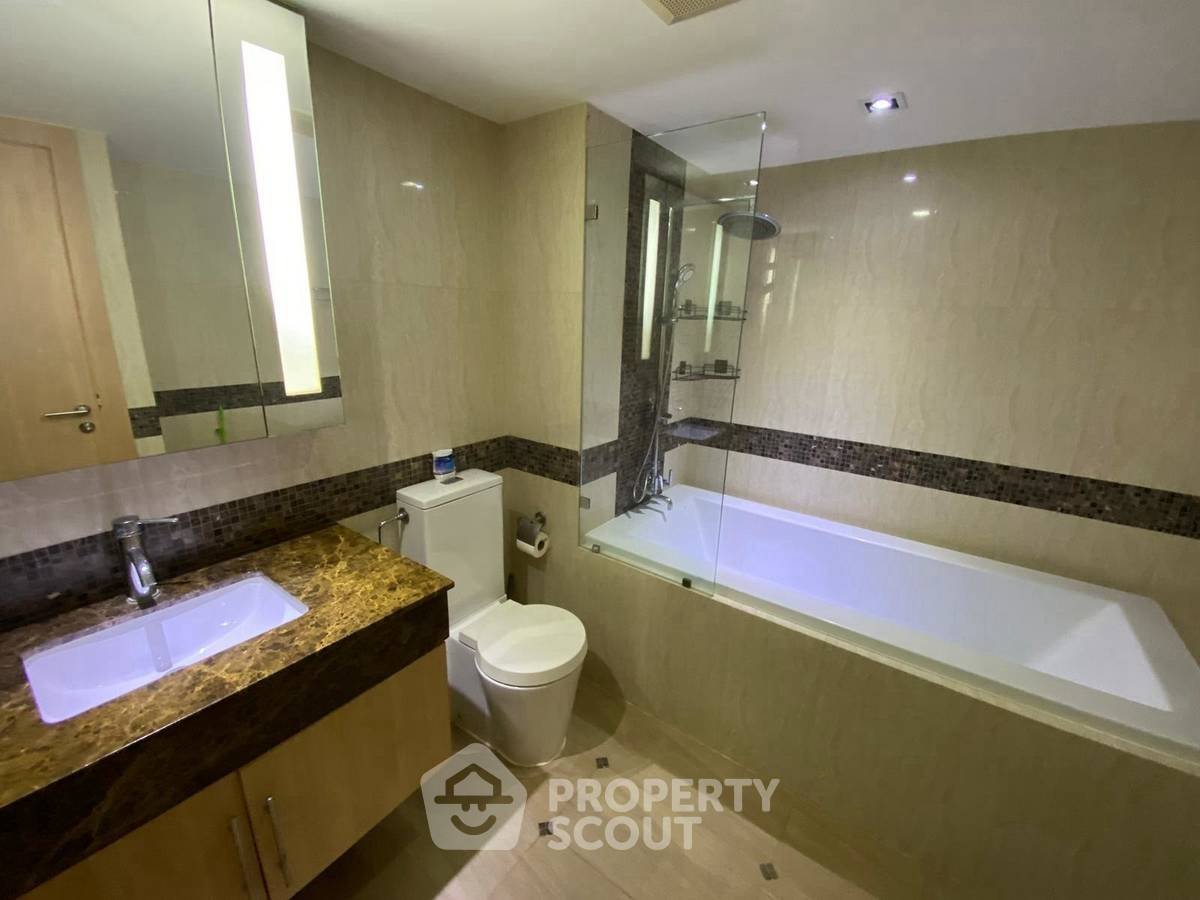picture 1-BR Condo at The Cliff Pattaya close to Phratamnak (ID 2947200) - 13/14