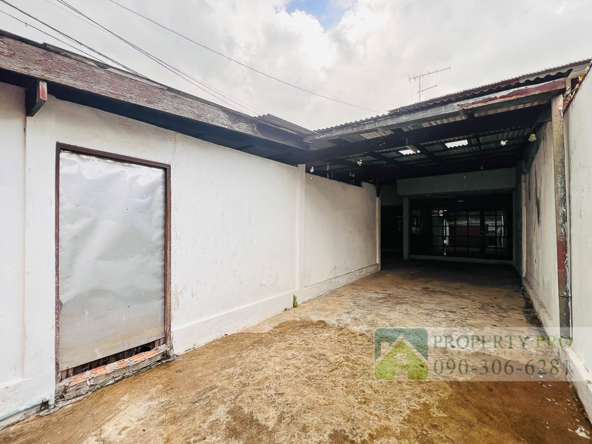 รูป ขาย บ้าน เสรี พระราม 9 บ้านทาวน์โฮม 2 ชั้น 3 ห้องนอน 47 ตรว 112 ตรม ทำเลดี หลัง เดอะไนน์ ใกล้ รามคำแหง หัวหมาก พัฒนาการ ศรีนครินทร์ : MF26S-003 - รูปที่ 3/6