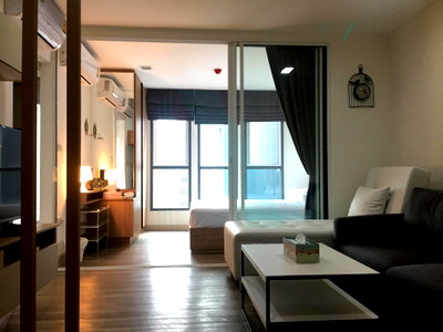 Condos for rent : For Rent Condo MONIIQ SUKHUMVIT 64 Building B, Floor 7,1 bed room, Room size 32.00 sqm