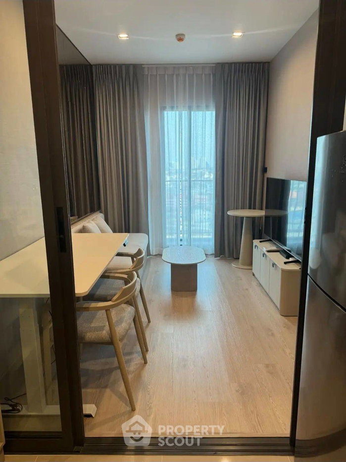 รูป คอนโด 1-ห้องนอน ที่ เรฟเฟอเรนซ์ สาทร-วงเวียนใหญ่ ใกล้ BTS วงเวียนใหญ่ (ID 2941495) - รูปที่ 2/10