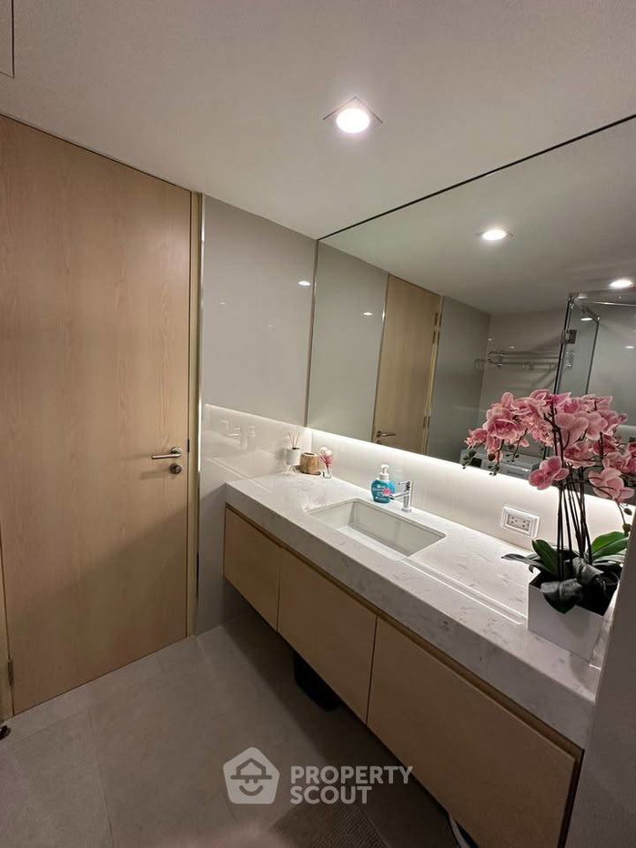 picture 3-BR 113 Sqm At 18th Floor, Silom Suite Condo near BTS Saint Louis 60m (ID 2946346) - 9/10