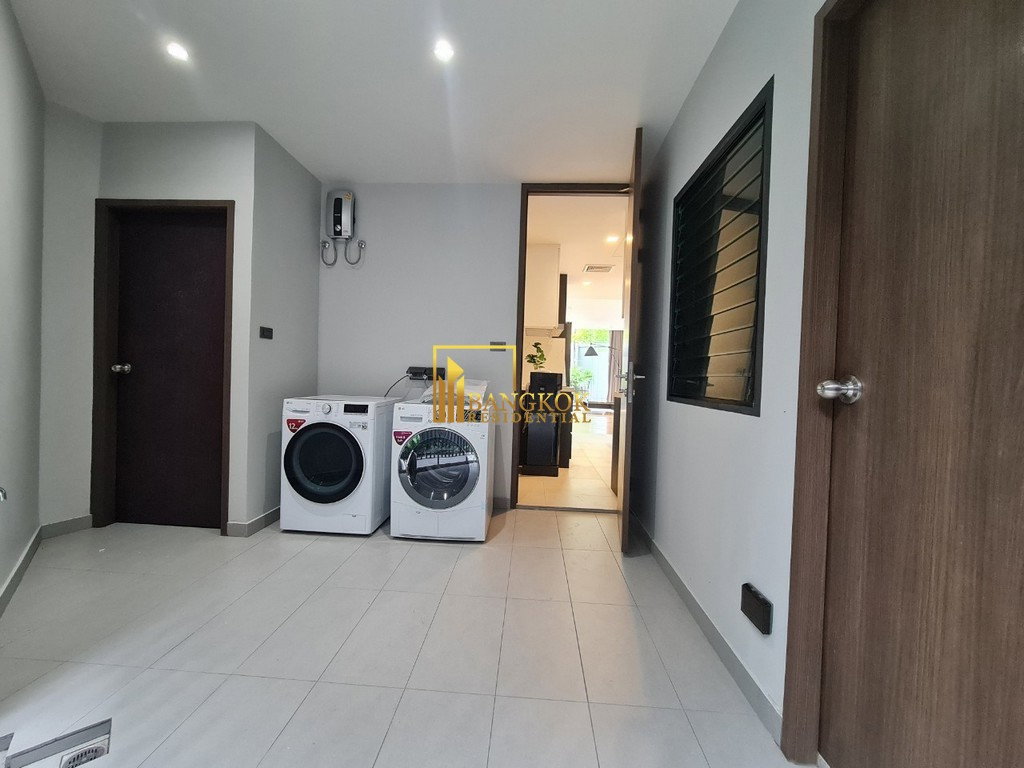 picture Modern 3 Bedroom Luxury Apartment in Phrom Phong Area - BR20916AP - 13/40