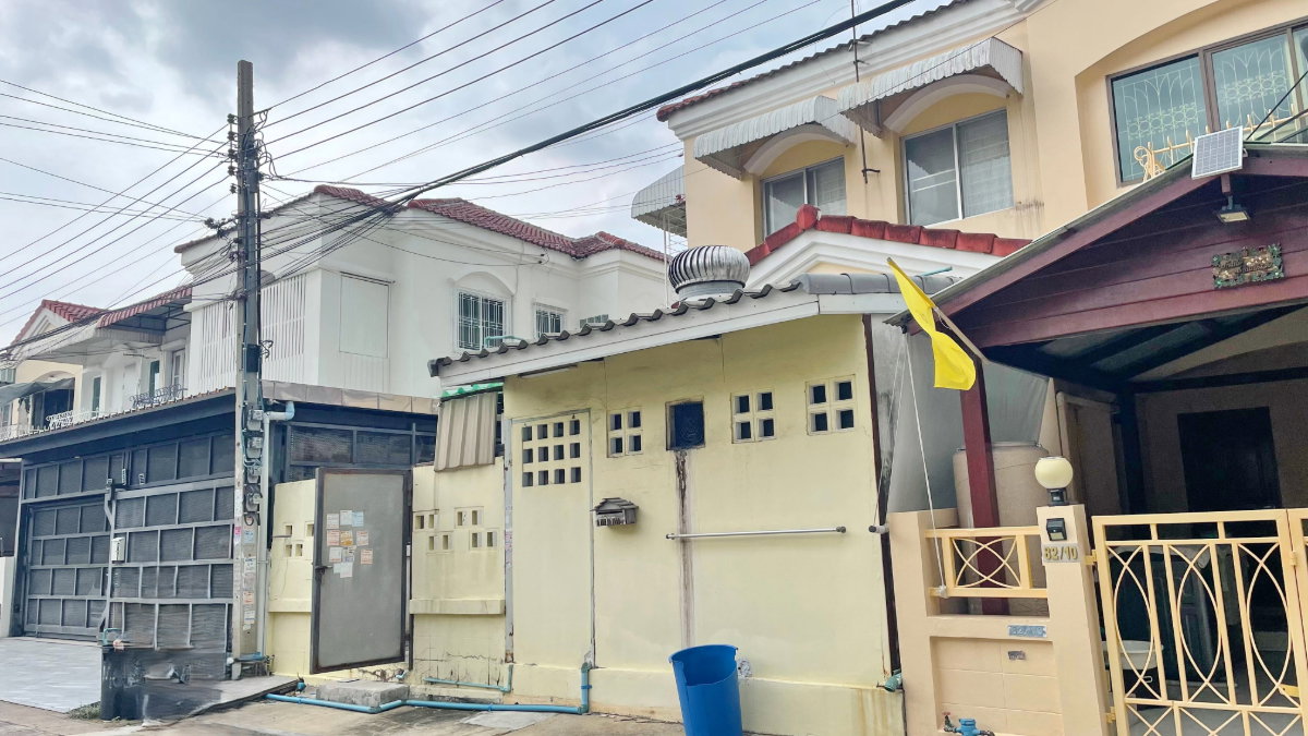 รูป ขายทาว์เฮาส์  เหมาะอยู่อาศัย ทำ Office กิจการ  ใกล้ Central Wesgate - รูปที่ 2/26