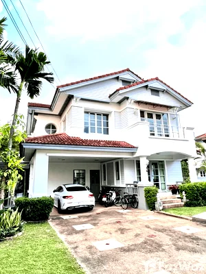 เช่าบ้านเดี่ยว ถนนเจ้าฟ้าตะวันตก ภูเก็ต : วิลล่าให้เช่า 4 ห้องนอน ในโครงการ แลนด์ แอนด์ เฮ้าส์ พาร์ค 5642975