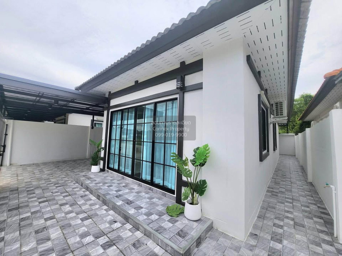 รูป ขายบ้าน รัตนากร วิลเลจ 18 หนองปรือ บางละมุง ชลบุรี CX-156628 ✅ ทักไลน์ @connexproperty ตอบทันที ทีมงานมืออาชีพ ✅ - รูปที่ 4/12