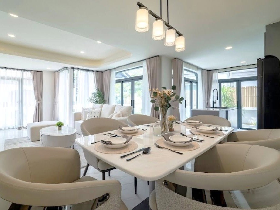 picture Luxury Renovated Pool Villa for Sale Modern in Central Pattaya - 5/13