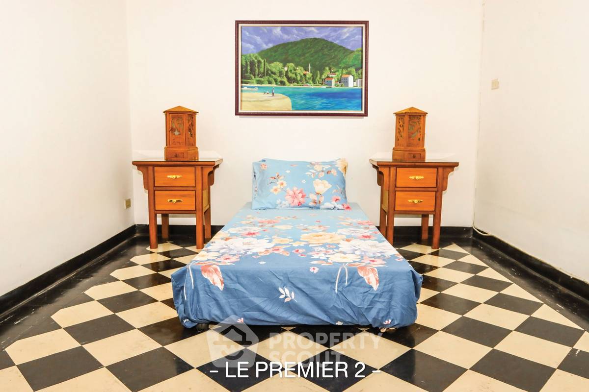 picture 4-BR Condo at Le Premier 2 Condominium near BTS Thong Lor (ID 1729063) - 4/24