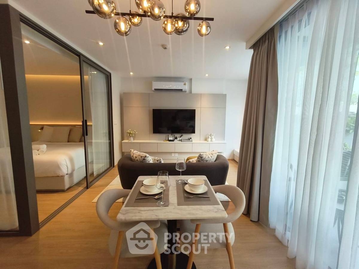 picture 1-BR Condo at The Aqua close to Laguna (ID 2948561) - 19/21
