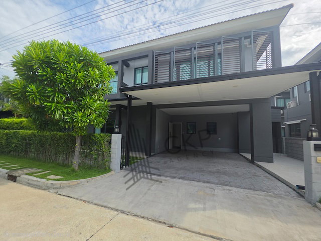 รูป ขาย บ้านเดี่ยว เซนโทร บางนา-กิ่งแก้ว ทำเลดี ใกล้ตลาดกิ่งแก้ว แม็คโคร มาร์เก็ตวิลเลจ เมกาบางนา และเซ็นทรัล วิลเลจ | รหัส 93385 - รูปที่ 2/23