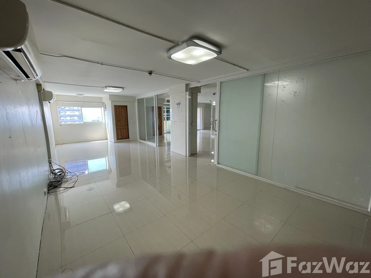 picture 3 Bedroom Condo for rent at ITF Silom Palace 5668120 - 12/13