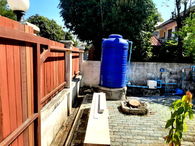 Houses for sale Thanyarat School : URGENT SALE: 2-Story Detached House, 55 Sq.wah, Great Price at 2,350,000 THB