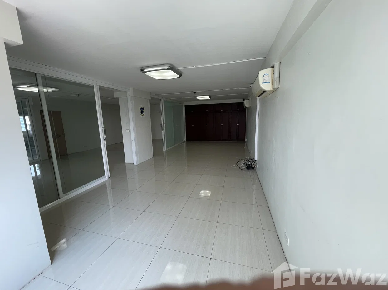 picture 3 Bedroom Condo for rent at ITF Silom Palace 5668120 - 11/13
