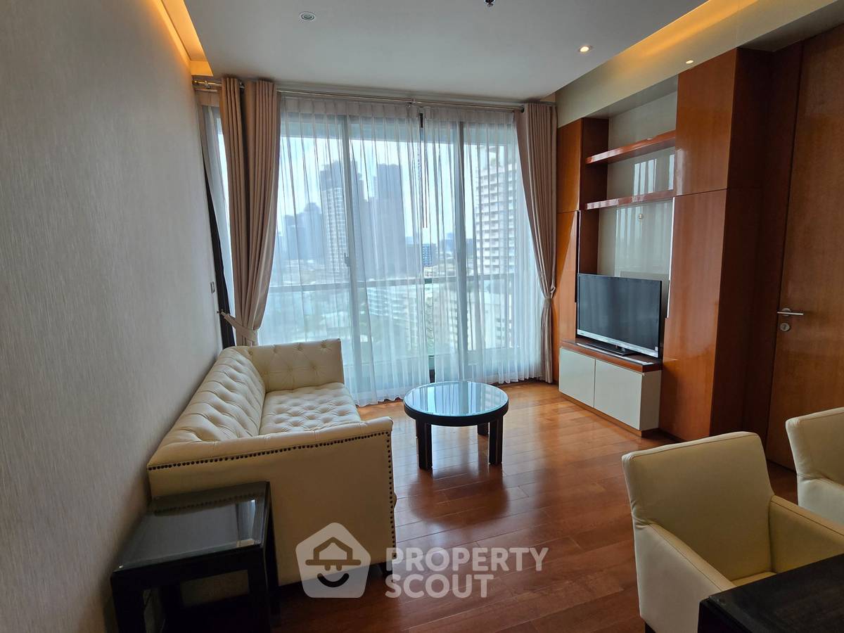 รูป คอนโด 2-ห้องนอน ที่ ดิ แอดเดรส สุขุมวิท 28 ใกล้ BTS พร้อมพงษ์ (ID 2723662) - รูปที่ 3/18