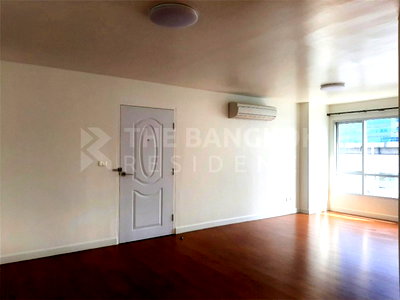 Condos for sale : Condo One Ratchada-Ladprao near MRT Ratchadaphisek Station Location Near Employment, Surrounded by Lifestyles