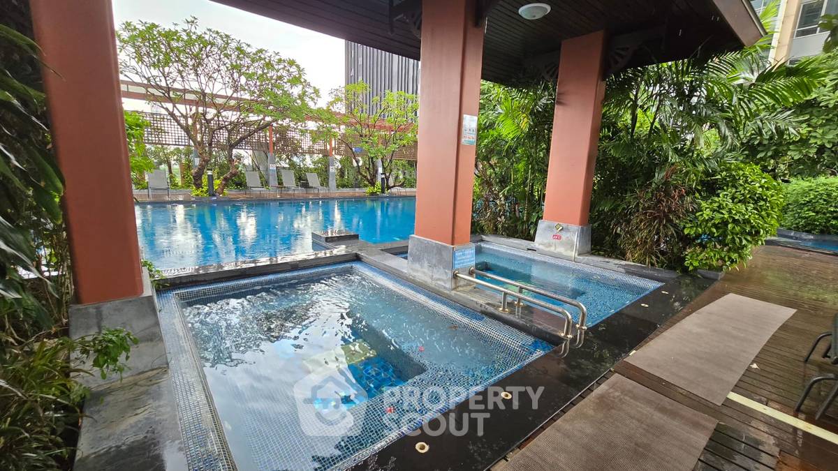 รูป คอนโด 2-ห้องนอน ที่ เซอร์เคิล คอนโดมิเนียม ใกล้ MRT เพชรบุรี (ID 2448846) - รูปที่ 6/7