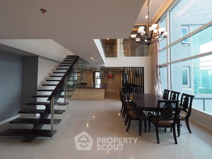 รูปภาพ 4-BR High-Floor 295 Sqm Condo For Rent, Circle Condominium Near MRT Phetchaburi (ID 2874514)