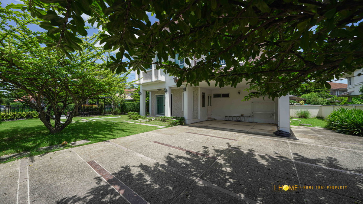 picture A house two storey for rent with 3 bedrooms,4 toilets and 1 kitchen. #ASS-H0260 - 4/38