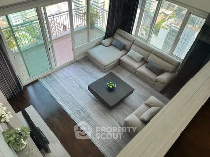 4-BR Condo at Baan Siri 24 near BTS Phrom Phong (ID 2939727)