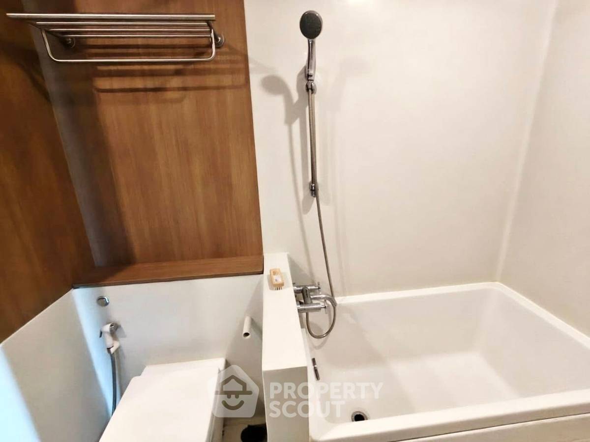 รูป คอนโด 2 ห้องนอน Blossom Condo สาทร-เจริญรัช ใกล้ BTS สุรศักดิ์ ชั้น 8 (ID 2950697) - รูปที่ 6/12