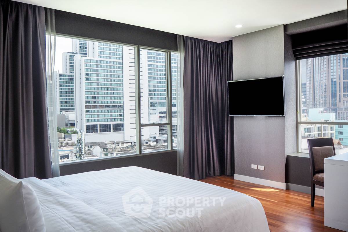 picture 3-BR Condo at Wilshire near BTS Phrom Phong (ID 2725904) - 4/10