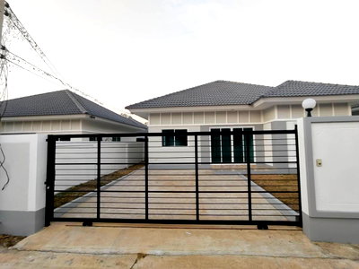 Houses for sale : New house near Tesco Lotus Pranburi