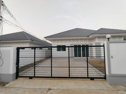 New house near Tesco Lotus Pranburi