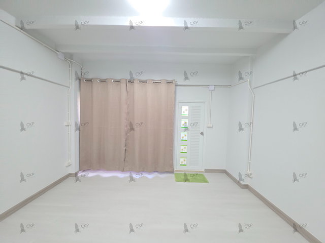 รูป ขาย จรัญสนิทวงศ์ คอนโดมิเนียม ห้องใหญ่ รีโนเวทใหม่ พร้อมห้องครัวแบบปิด ใกล้ MRT บางยี่ขัน เพียง 220 เมตร | รหัส 93384 - รูปที่ 3/10