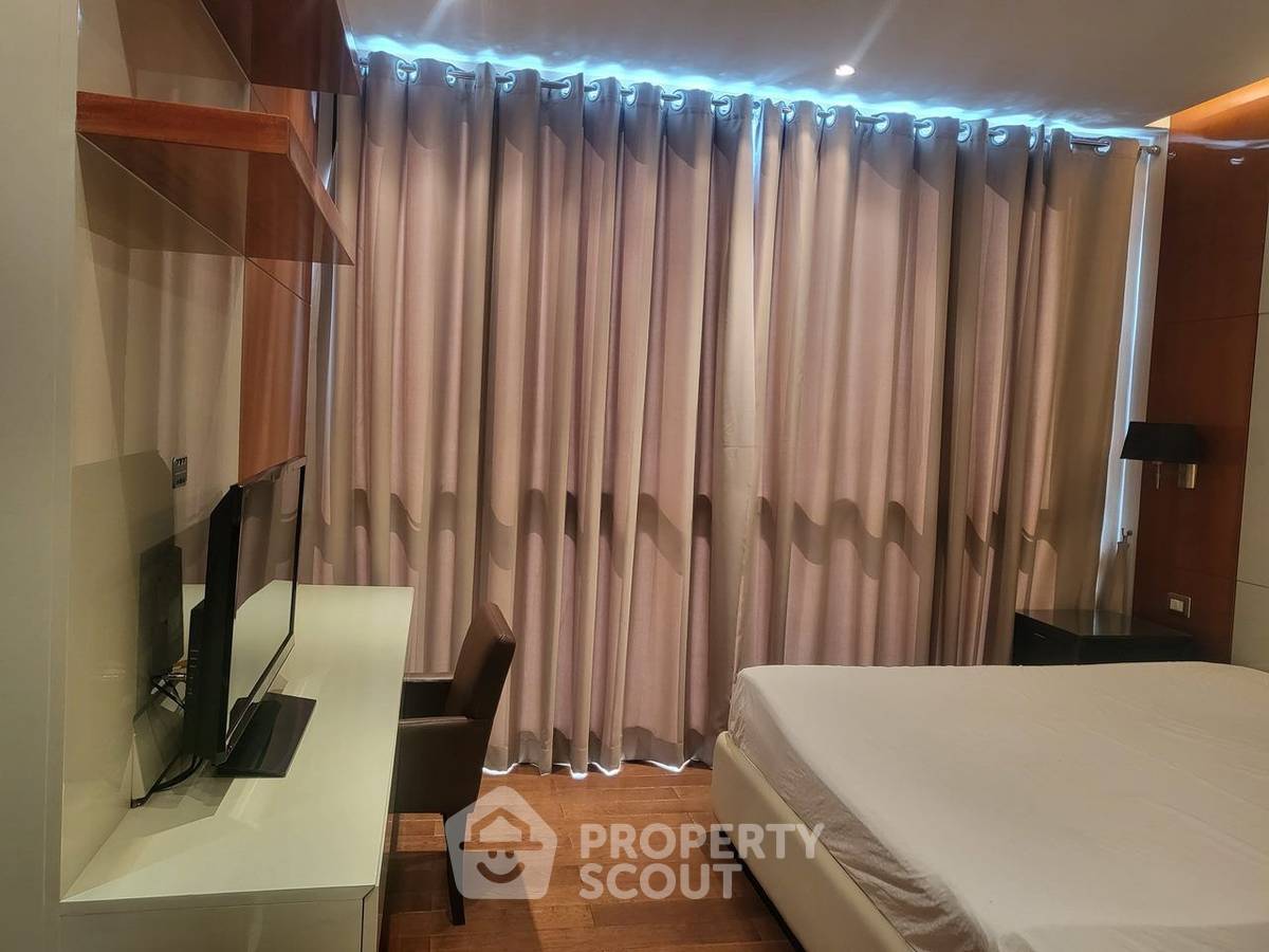 รูป คอนโด 2-ห้องนอน ที่ ดิ แอดเดรส สุขุมวิท 28 ใกล้ BTS พร้อมพงษ์ (ID 2744610) - รูปที่ 3/12