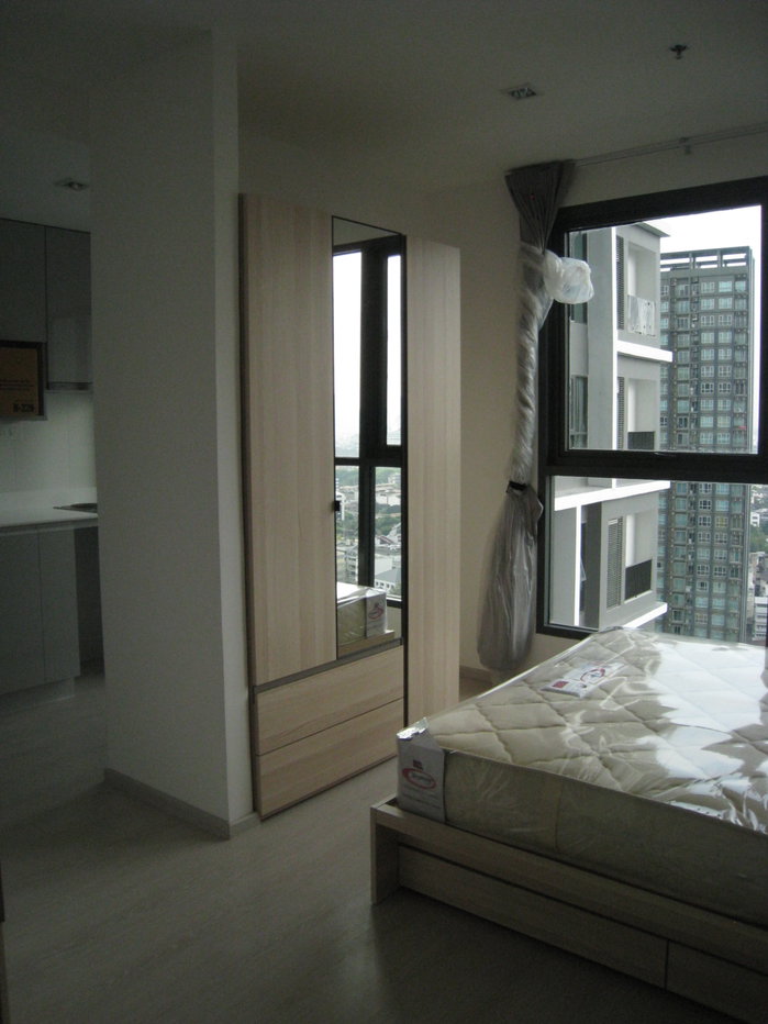 รูป ให้เช่า Ideo Mobi Sathorn ห้องสวย ราคาดีมากๆ หายากสุดๆ ตกแต่งเฟอร์ครบ พร้อมจอง !! DS3174 | Line @Dstay - รูปที่ 1/6