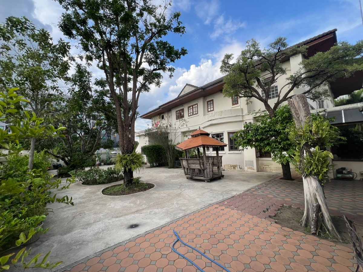 รูป ขาย บ้านเดี่ยวไม้สักทั้งหลัง บนที่ดิน 300 ตร.ว. หลัง Central อยุธยา เพียง 1.4 กม. - รูปที่ 8/41