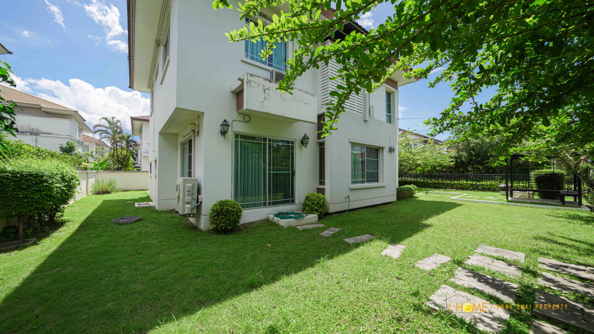 picture A house two storey for rent with 3 bedrooms,4 toilets and 1 kitchen. #ASS-H0260 - 7/38
