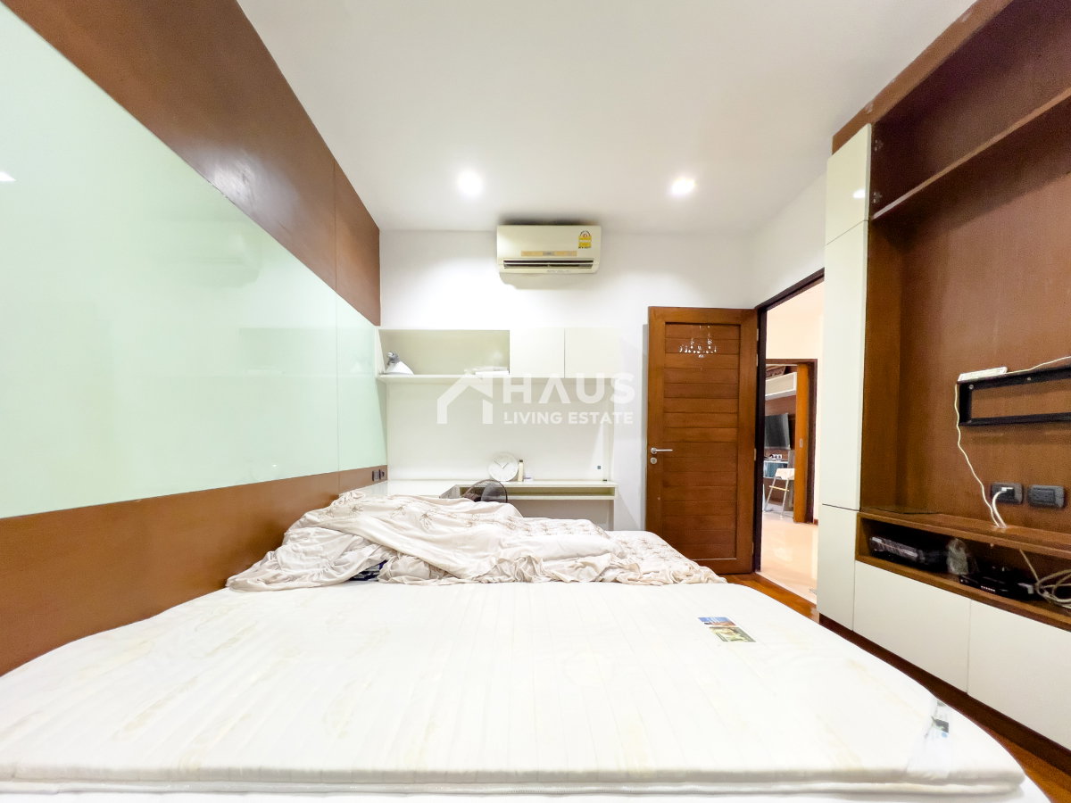 picture Beverly Hills Chaengwattana / 5 Bedrooms #HCWT055 - 38/54