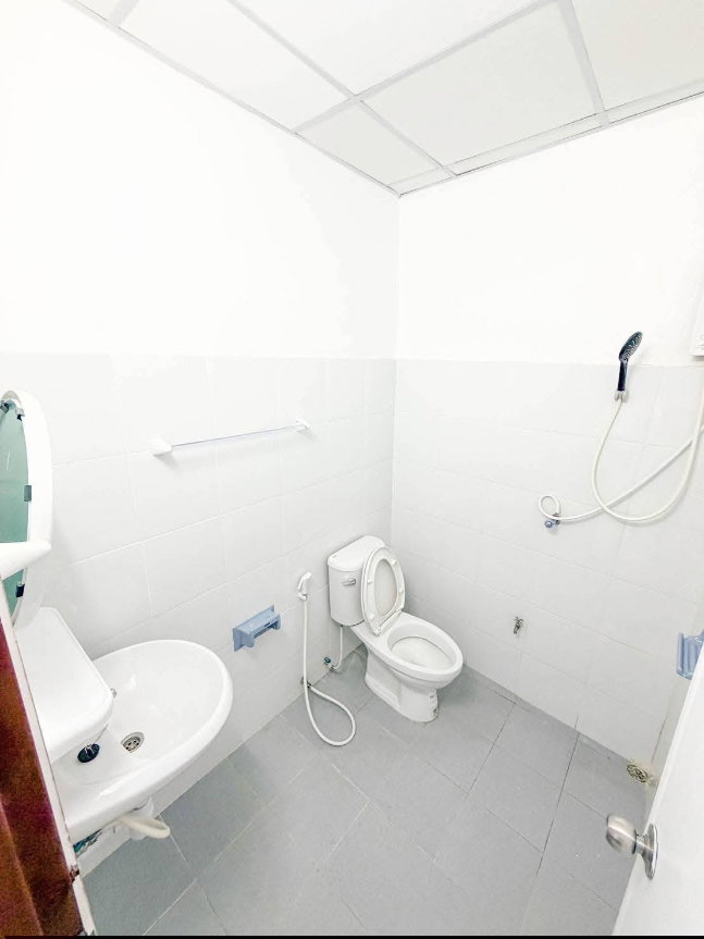 รูป รีโนเวทใหม่ทั้งหลัง! ทาวน์โฮม 2 ชั้น สุขุมวิท 101/1 เฟอร์ครบ 25,000 บาท/ด เดินทางง่าย เชื่อมต่อทั้งอ่อนนุช 44 และอุดมสุข 51 - รูปที่ 6/6