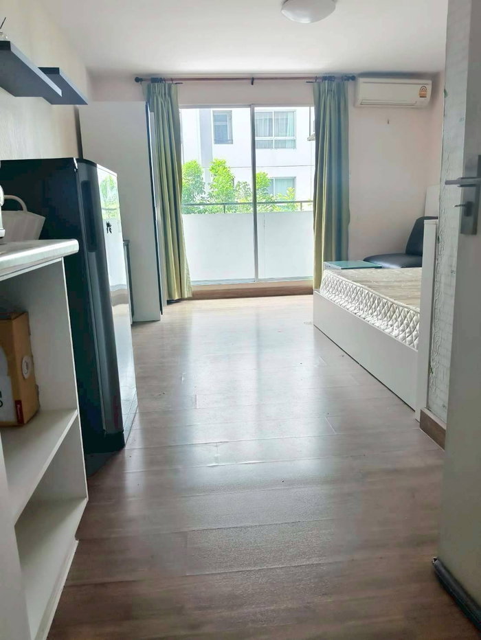 picture Plum condo Paholyothin89 for rent. - 6/11