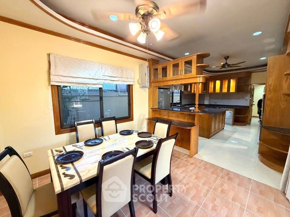 picture 4-BR House close to Map Prachan Lake (ID 2919619) - 1/15