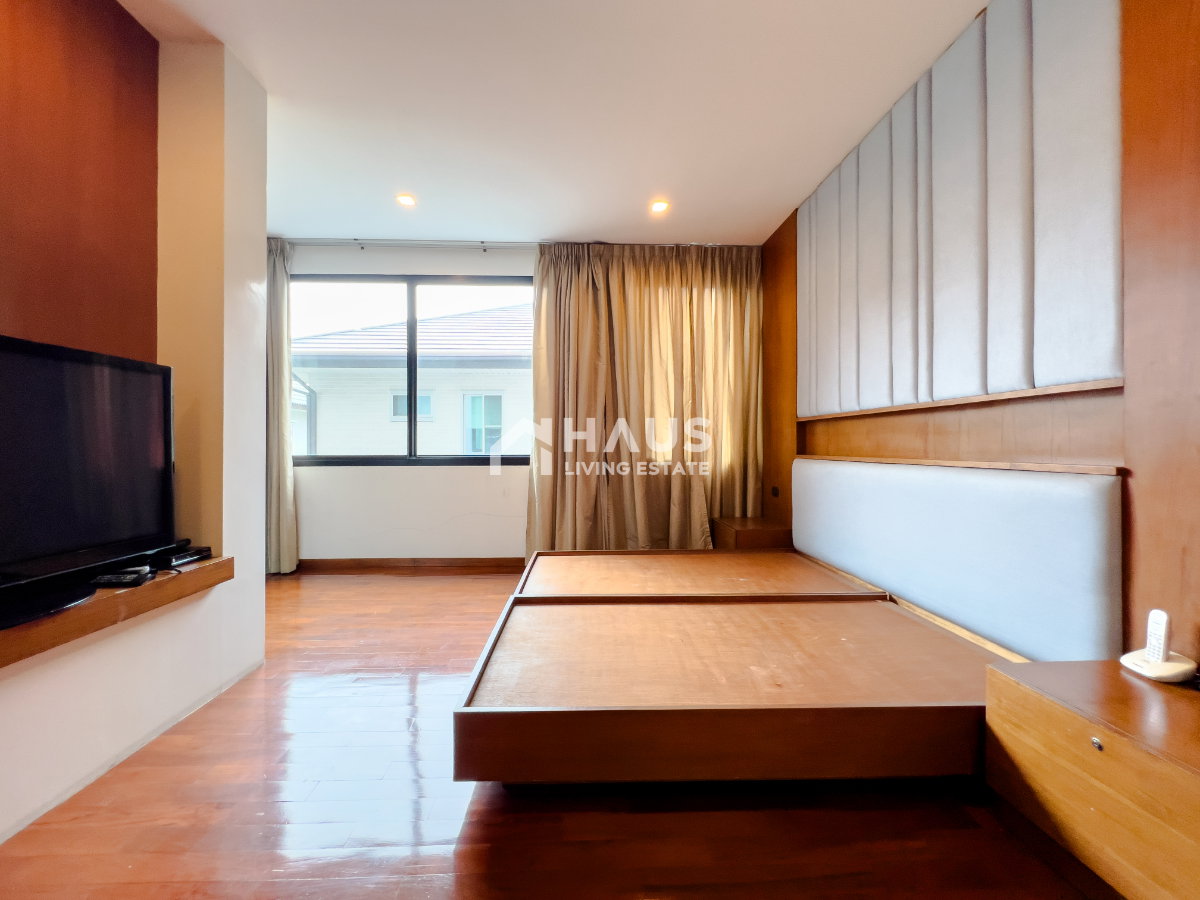 picture Beverly Hills Chaengwattana / 5 Bedrooms #HCWT055 - 11/54