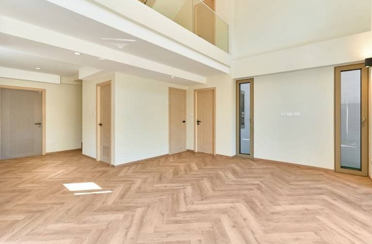รูป บ้านเดี่ยว 3 ชั้นครึ่ง สร้างใหม่สไตล์ Modern Luxury ทำเลระดับพรีเมียม ใจกลางนิมมานตรงข้าม One Nimman และใกล้ MAYA -SW003671 - รูปที่ 12/37