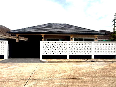 Houses for sale Bang Lamung Chonburi : New detached house for sale in Areeya Villa, Nong Prue, Bang Lamung, Chonburi.