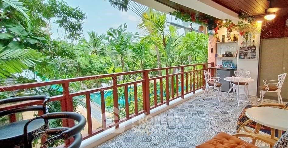 picture 2-BR Condo For Rent At Rawai Seaview Condominium, Chalong/Rawai (ID 1129618) - 1/7